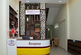 Friendly Home
