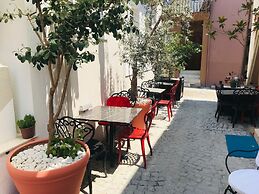 Bay Nihat Lale Otel