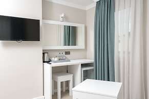 Bay Nihat Lale Otel