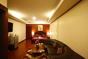 Rommai At Home