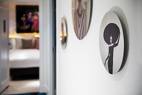 Hôtel Dress Code