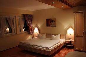 Central Hotel