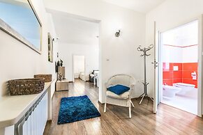 City Lights Apartments - Bosacka
