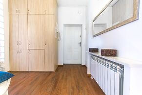 City Lights Apartments - Bosacka