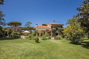 La Gaura Guest House