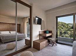 Prima Vista Beachfront Boutique Hotel