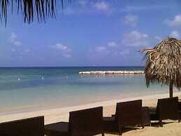 Bay Pointe Freeport 1BD Apartment OLR