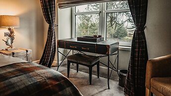 Broadford Hotel