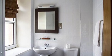 Broadford Hotel