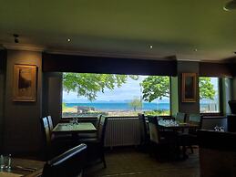 Broadford Hotel