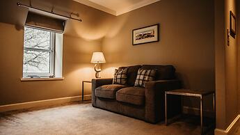 Broadford Hotel
