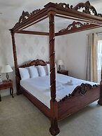 Blue Bell Hotel