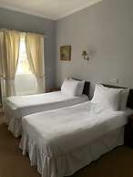 Blue Bell Hotel