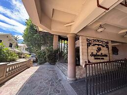 Sophia Suites Residence Hotel
