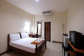 Ashram Kanabnam Resort