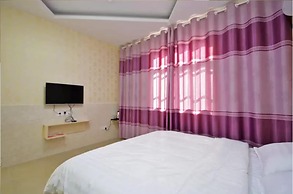 LuHuai Hotel