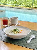 Isara Khao Lak