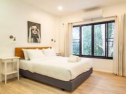 Isara Khao Lak