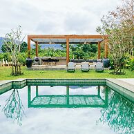 Isara Khao Lak