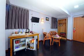 Okkala Hotel