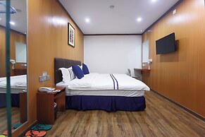 Chimera Hotel