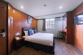 Chimera Hotel
