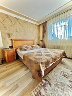 Grand Papirus Hotel