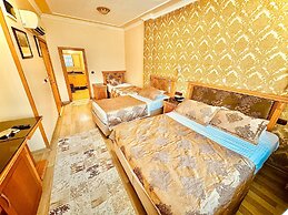 Grand Papirus Hotel