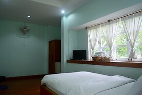 Pai Flora Resort