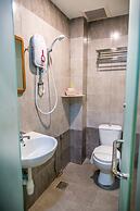 U Plus Budget Hotel