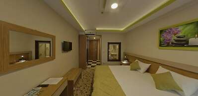 Apameia Hotel