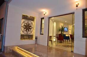 Apameia Hotel
