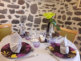 Logis Hotel du Midi