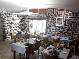 Logis Hotel du Midi