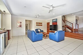 Beachcomber Holiday House