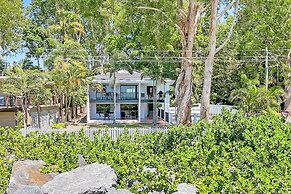 Dolce Vita Beachfront Holiday House