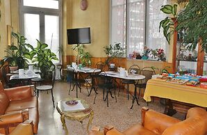 Hotel Rey