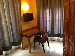 Hotel Rey