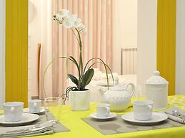 Duca 70 Suite Home