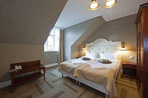 Skrunda Manor Hotel