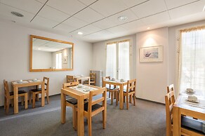 Logis Hôtel Le Cygne