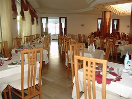 Hotel Excelsior