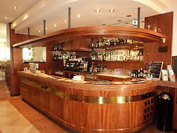 Hotel Excelsior