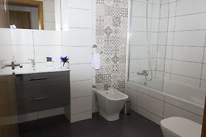 Authentic Porto Apartments
