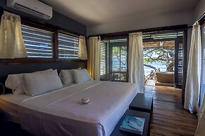99 Surf Lodge