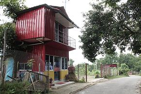 Fanush Resort