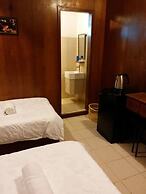 Palau Island Garden Hotel