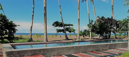 SomeWhere Else Boutique Resort