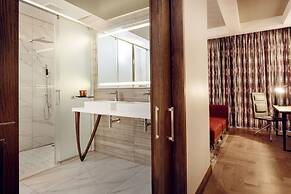 Time Square Hotel
