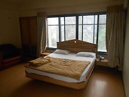 Hotel Pooja International